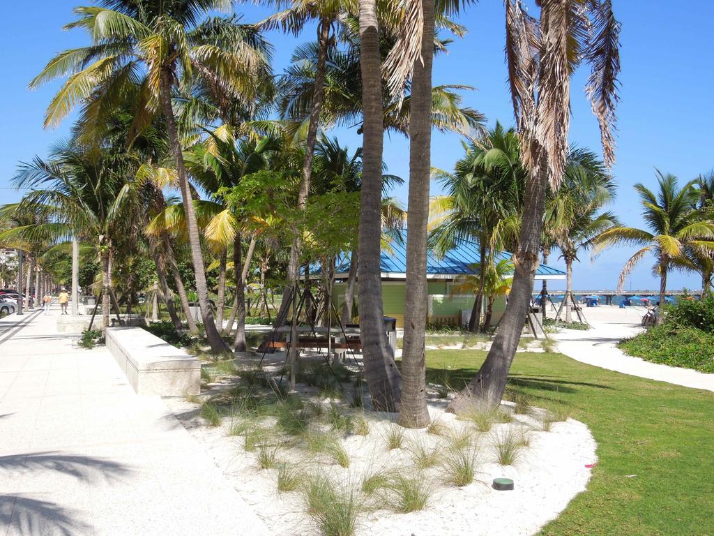 Pineapple Place Pompano Beach Exterior foto