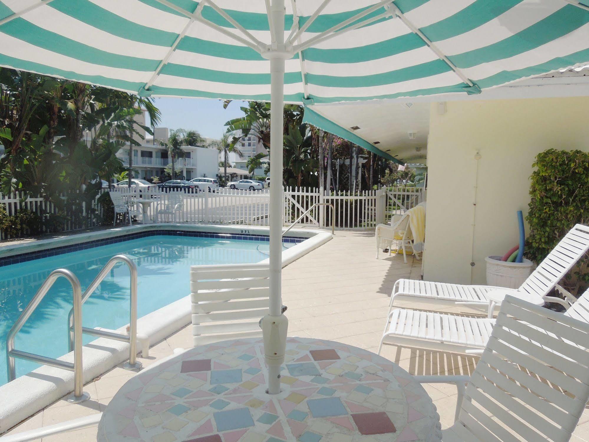 Pineapple Place Pompano Beach Exterior foto