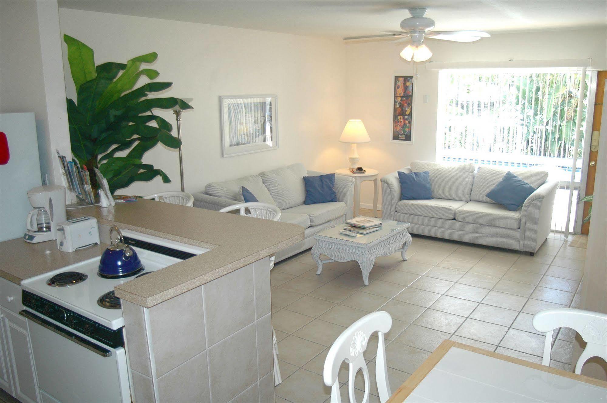 Pineapple Place Pompano Beach Exterior foto